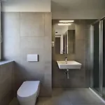 Cozy And Modern Near Center Μπρνο
