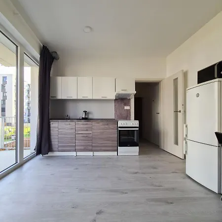 Apartment Cozy And Modern Near City Center Brno