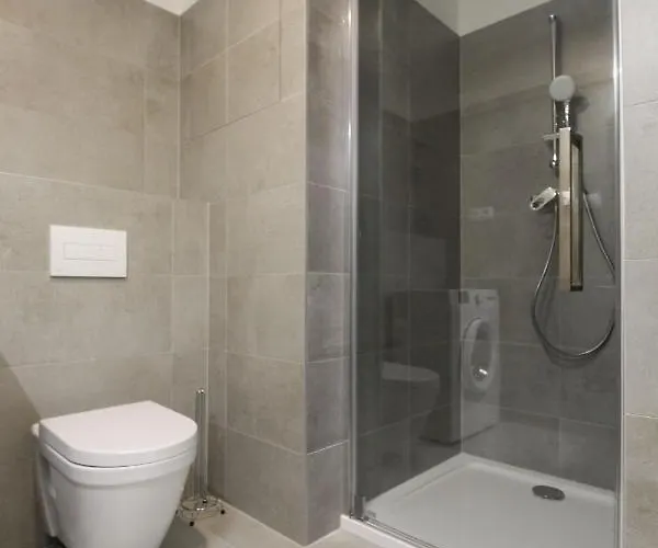Cozy And Modern Near Center Appartement *